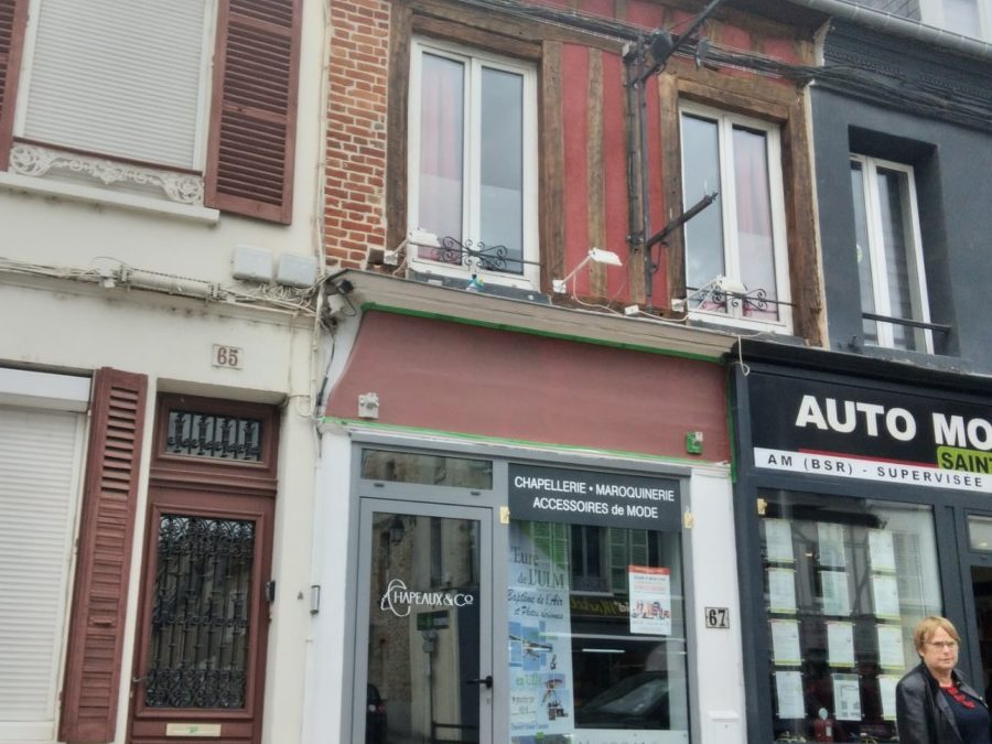 Local commercial de 48 m² à Pacy-sur-Eure (67ISA)